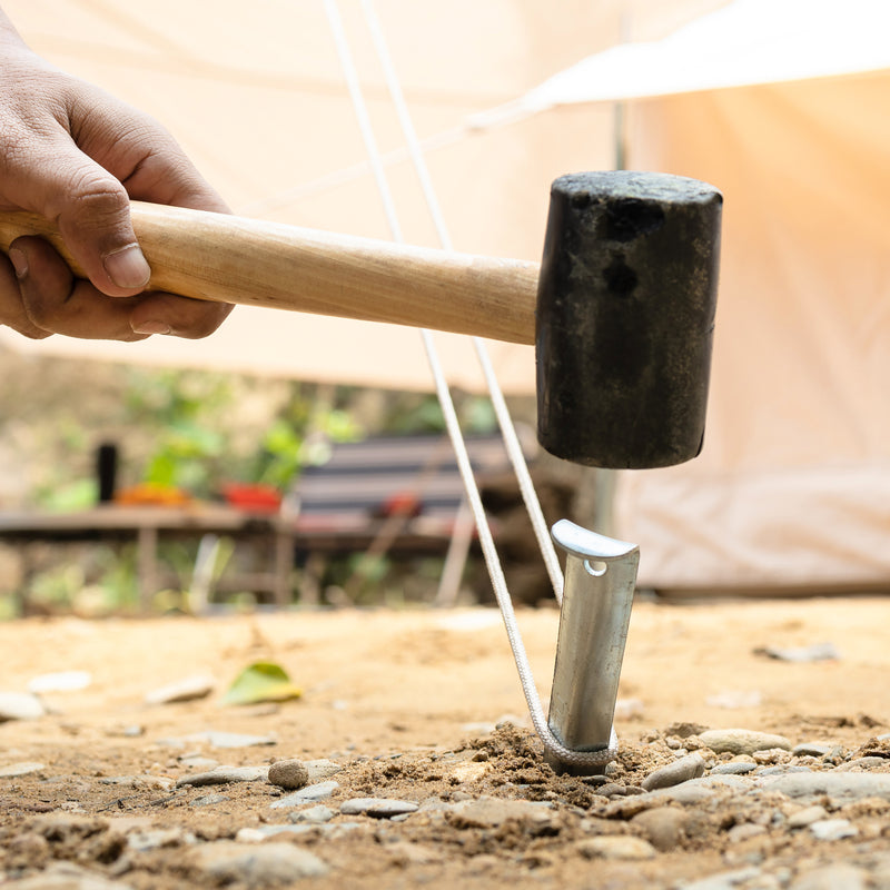 Load image into Gallery viewer, 10 Heavy Duty Iron Tent Pegs
